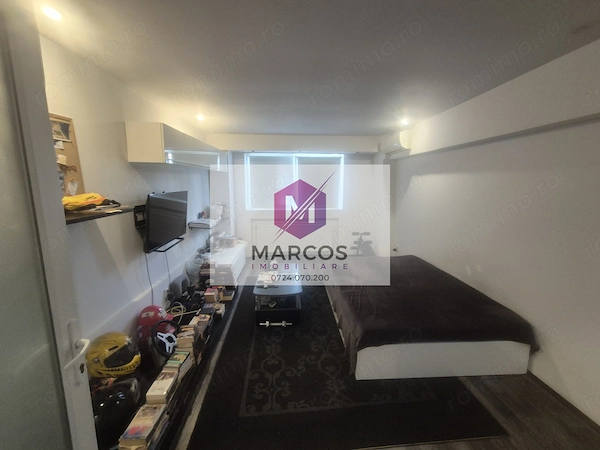 Vand apartament 2 camere Centru — fotografia 1
