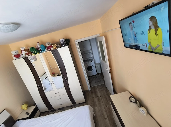 Închiriez apartament 2 camere semidecomandat Craiovița — fotografia 1