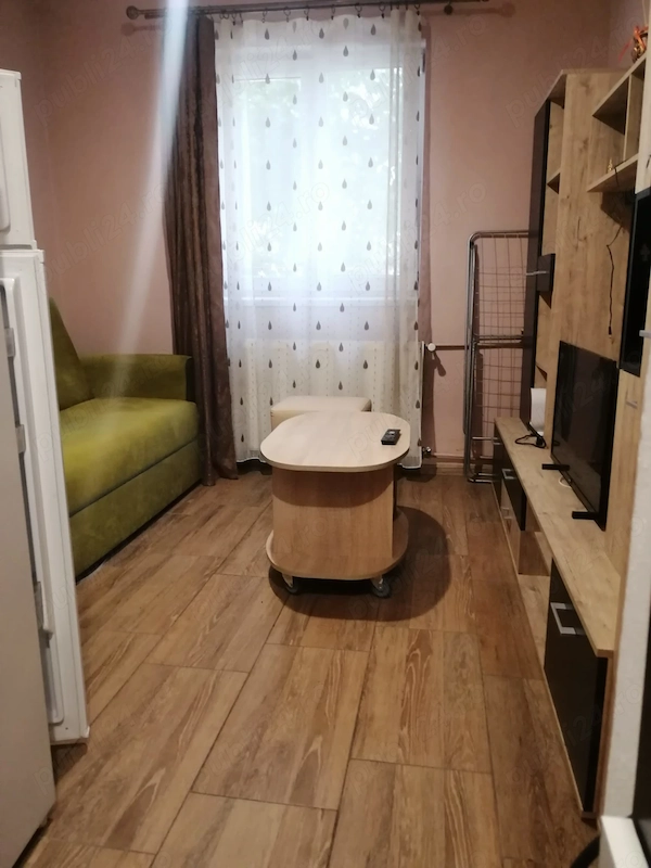 De vânzare garsoniera în Calea Buziașului — fotografia 1