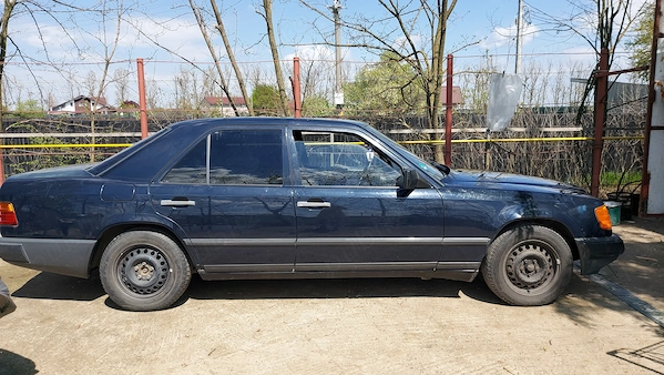 MERCEDES-BENZ E-Class 1989 — imagine 2