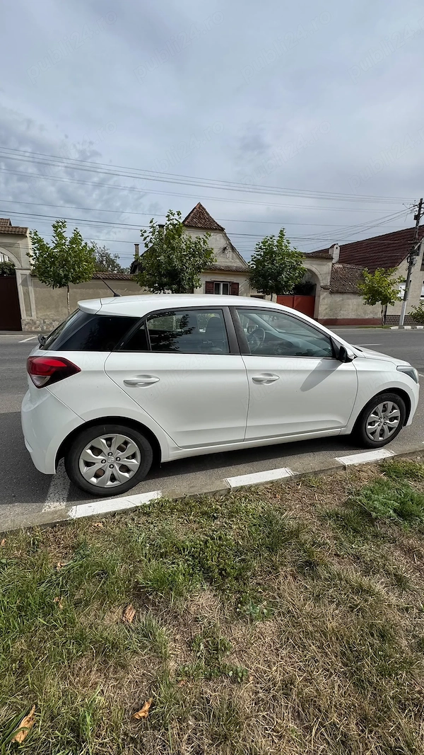 HYUNDAI i20 2017 — imagine 3