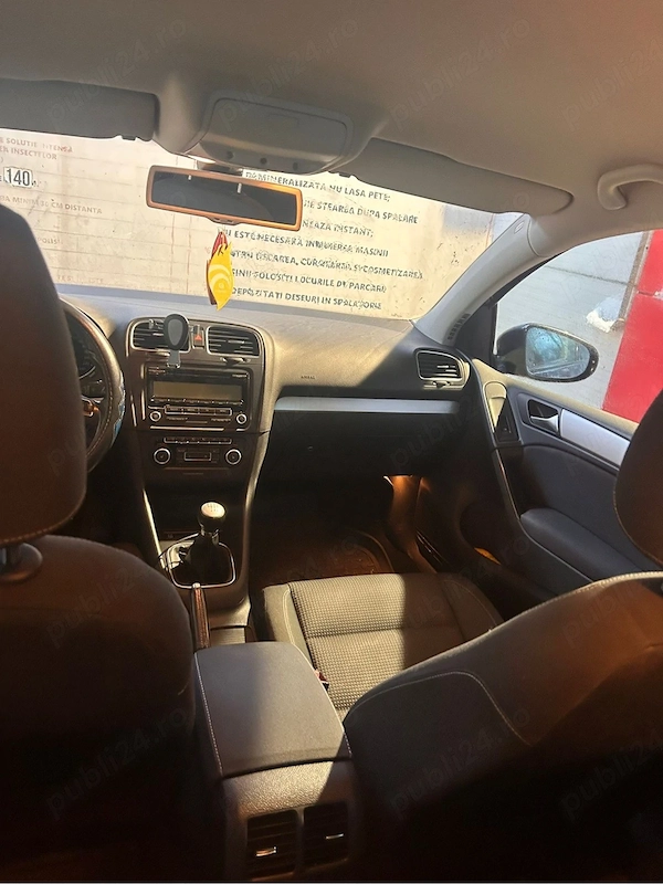 VOLKSWAGEN Golf 2010 — imagine 5