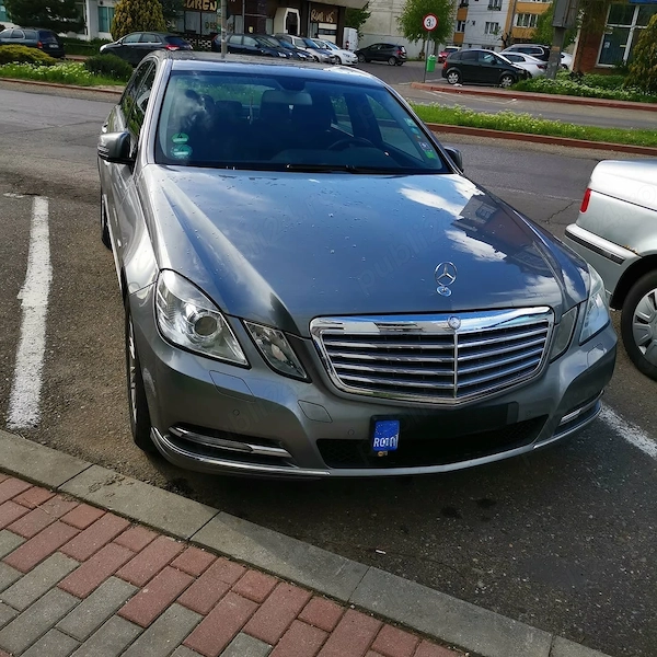 MERCEDES-BENZ E-Class 2011 — imagine 3