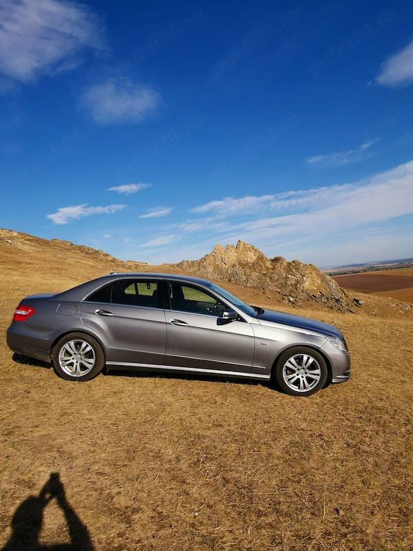 MERCEDES-BENZ E-Class 2011 — imagine 9