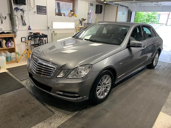MERCEDES-BENZ E-Class 2011 — imagine 4