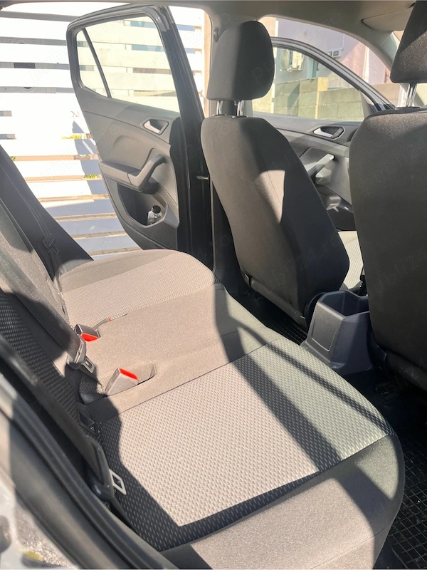 VOLKSWAGEN T-Cross 2020 — imagine 3