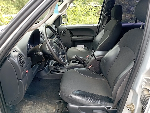 JEEP Cherokee 2003 — imagine 6