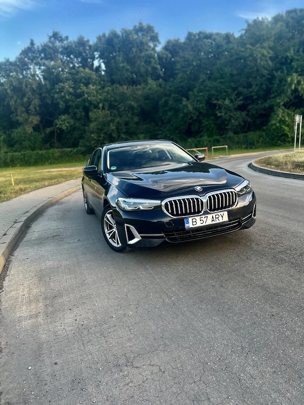 BMW 5 Series 2020 — imagine 4