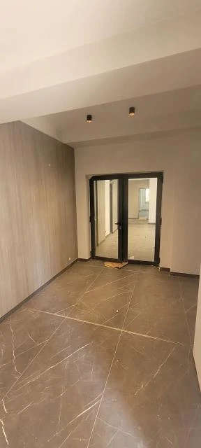 Apartament 2 camere, 46mp, zona Complex Baicului — fotografia 1