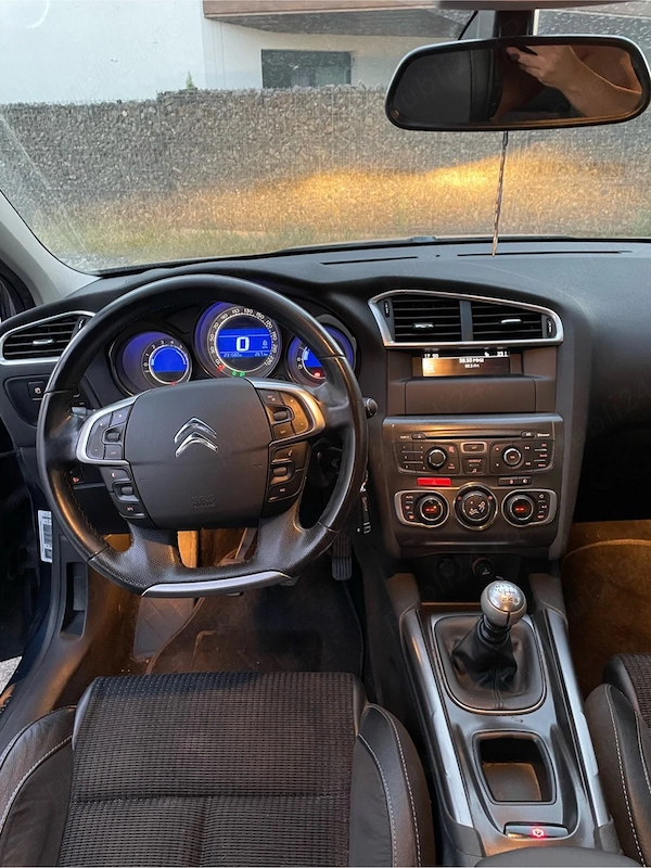 CITROËN C4 2011 — imagine 2