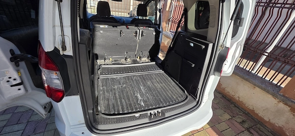 FORD Courier 2020 — imagine 8