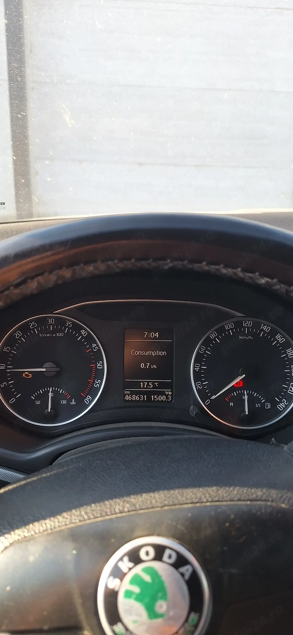 SKODA Octavia 2010 — imagine 3