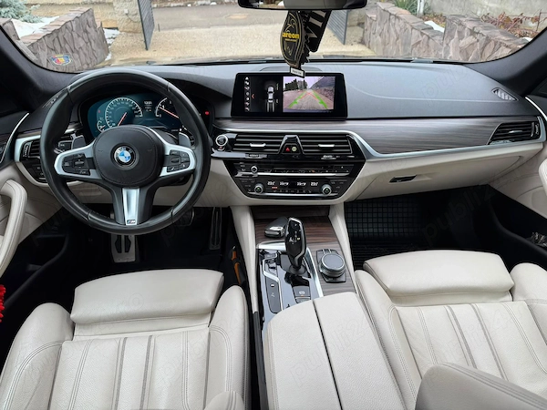 BMW 5 Series 2020 — imagine 7