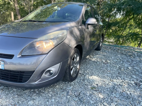 RENAULT Grand Scenic 2012 — imagine 4