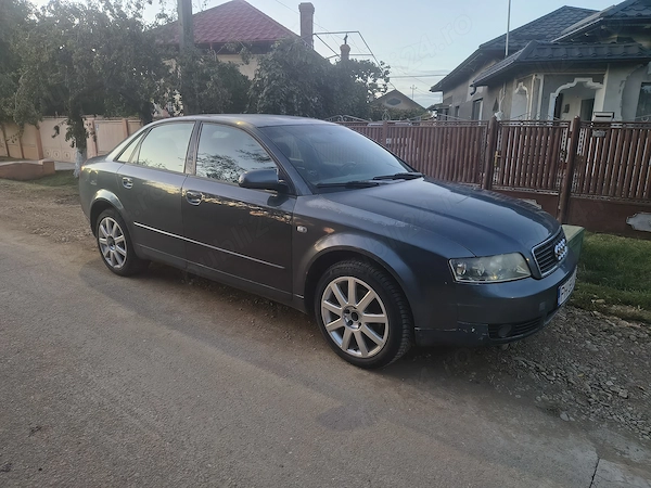 AUDI A4 2002 — imagine 2