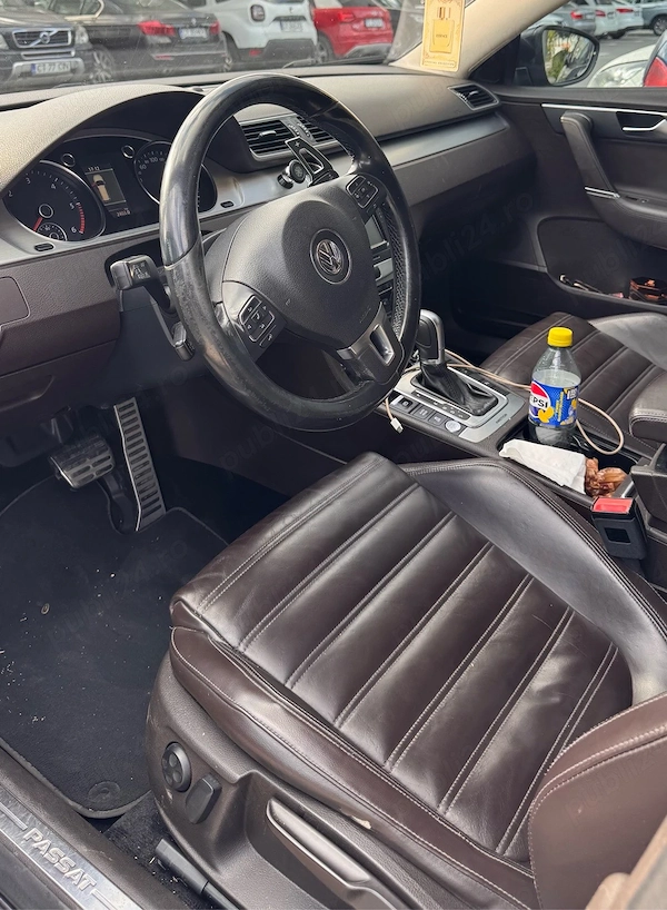 VOLKSWAGEN Passat 2012 — imagine 3