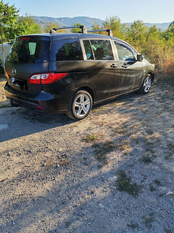 Mazda 5