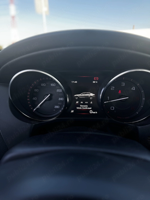 JAGUAR XE 2016 — imagine 7