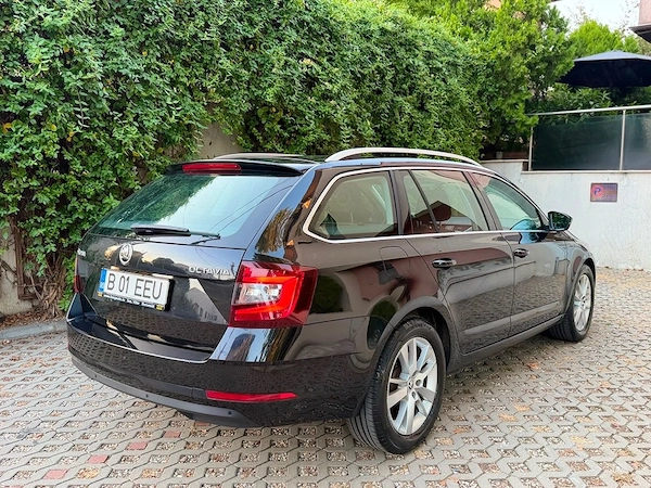 SKODA Octavia 2019 — imagine 4
