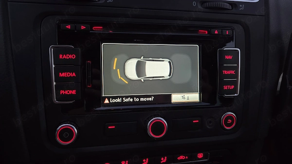 VOLKSWAGEN Golf 2013 — imagine 6
