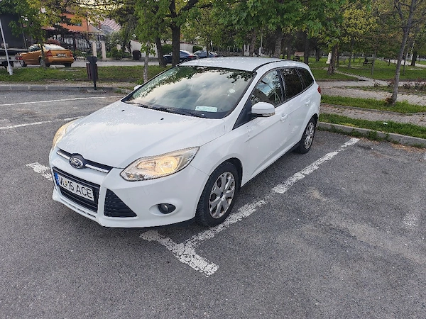 FORD Focus 2012 — imagine 8