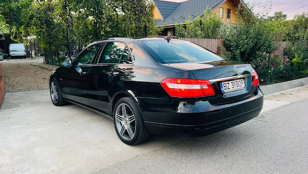 MERCEDES-BENZ E-Class 2010 — imagine 6