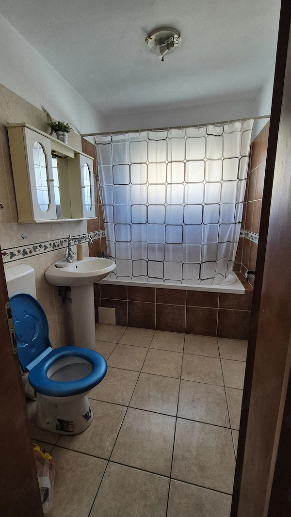 Apartament Florești 2 camere de inchiriat — fotografia 3