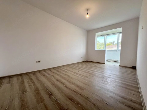 Apartament 3 camere, 62 mp utili, etaj 4 - Zona Sagului — fotografia 1