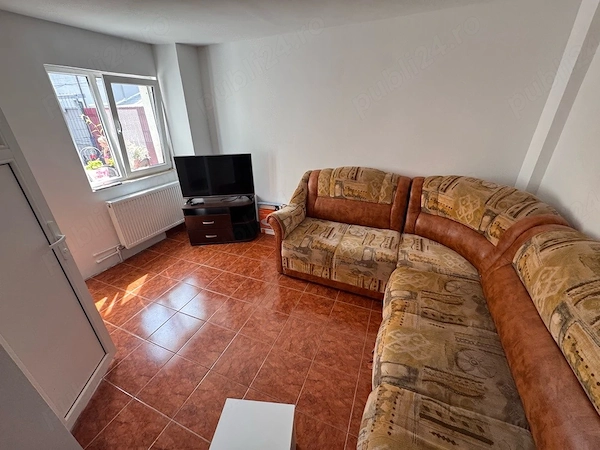 Garsoniera in vila la curte — fotografia 3
