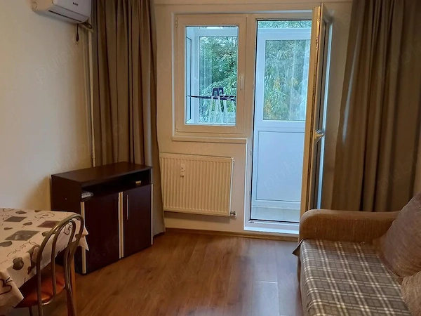 Inchiriere 2 camere Drumul Taberei - RENOVAT - 1 minut METROU ROMANCIERILOR — fotografia 3