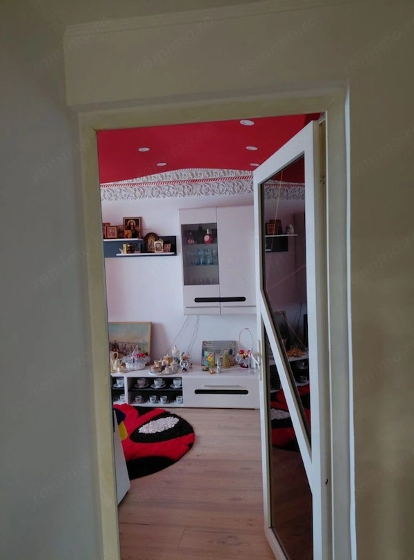 Vanzare Apartament 2 camere, etaj 8/9, 2 lifturi, confort 1, 52 mp– Rahova — fotografia 3