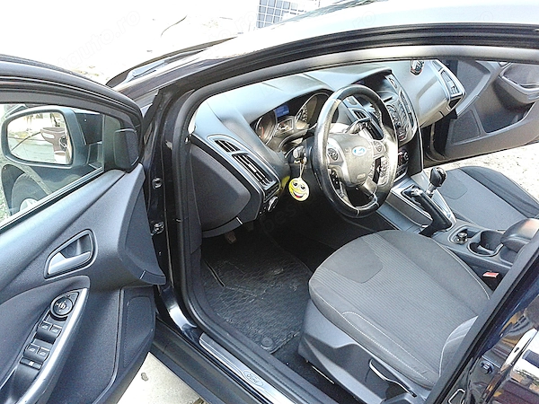 FORD Focus 2013 — imagine 7