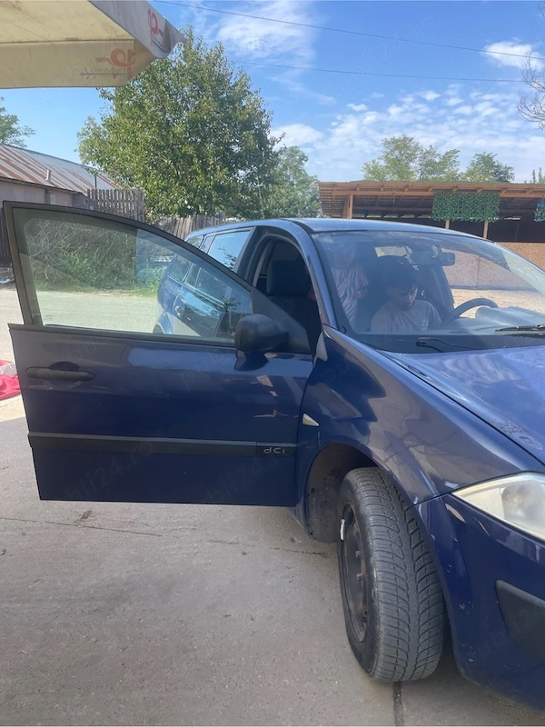 RENAULT Megane