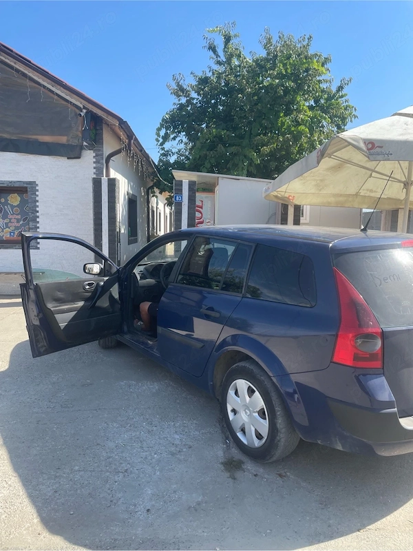 RENAULT Megane 2004 — imagine 2