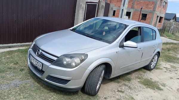 OPEL Astra 2005 — imagine 3