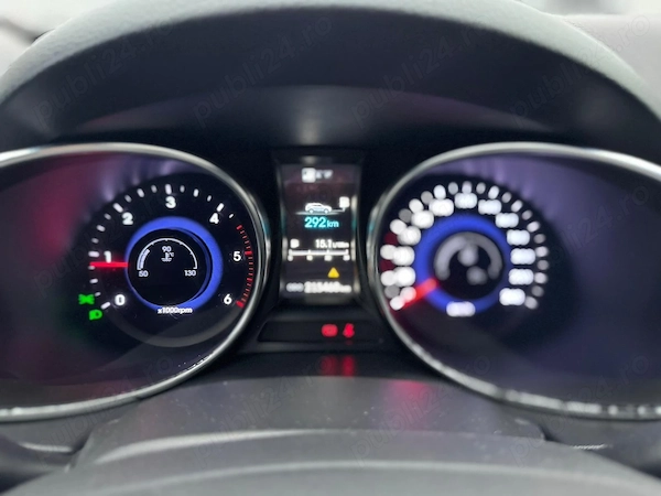 HYUNDAI Santa Fe 2013 — imagine 3