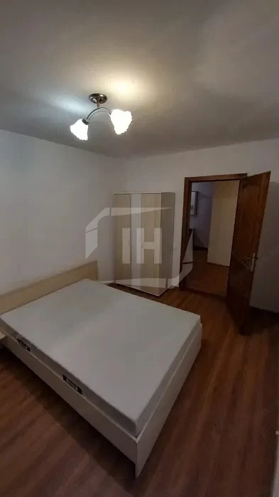 Apartament 3 camere I cu parcare I zona Vivo I BMW — fotografia 3