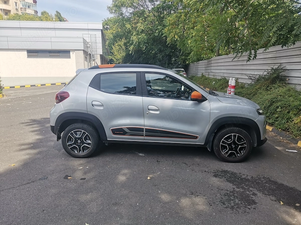 DACIA Spring