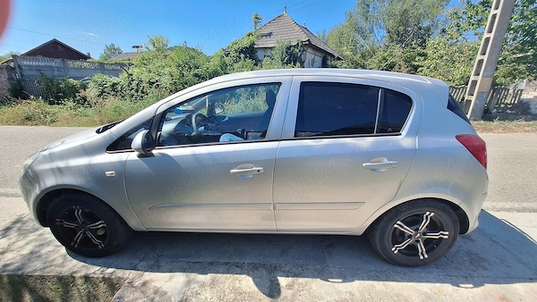 Opel CORSA D 1.4 Twinport benzina din 2007