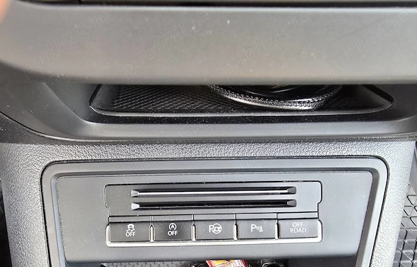 VOLKSWAGEN Tiguan 2012 — imagine 4