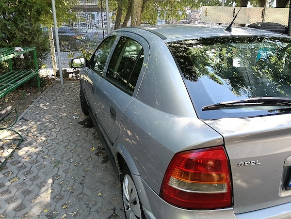 OPEL Astra 2004 — imagine 4
