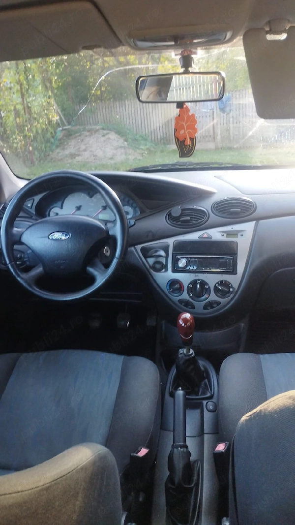 FORD Focus 2003 — imagine 3