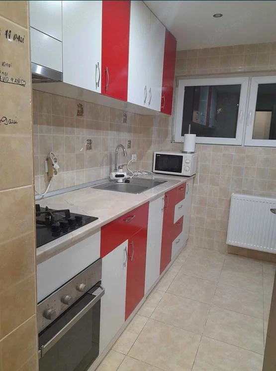 Apartament 2 camere Bl.A6 lângă stomatologie — fotografia 1