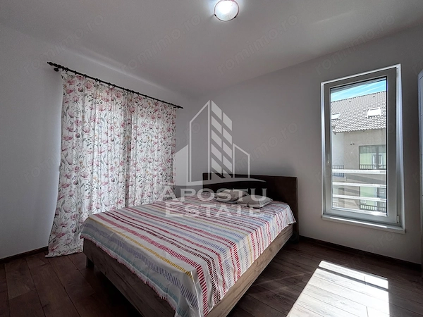 Apartament cu 2 camere de vanzare,Loc de parcare , Dumbravita — fotografia 1
