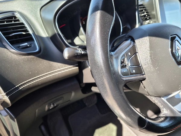 RENAULT Scenic 2018 — imagine 12