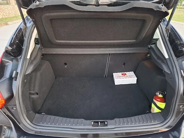 FORD Focus 2012 — imagine 7