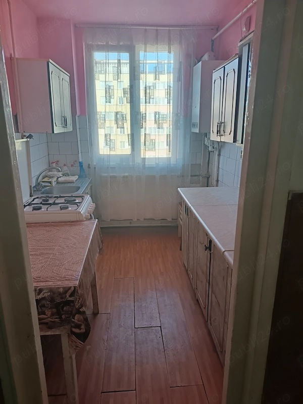Vând apartament cu 2 camere pe Bulevardul Mihai Viteazul blocul D5 — fotografia 2