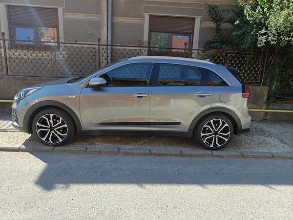 KIA Niro 2020 — imagine 3