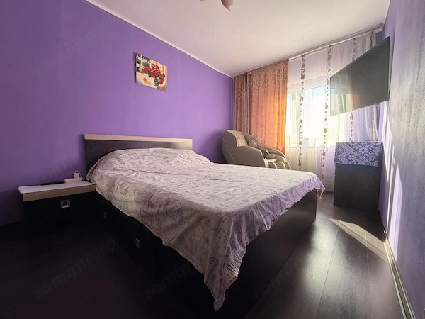 Apartament 4 camere, decomandat mp '70 utili, boxa, 10 mp cu CF etaj 3-Soarelui — fotografia 1