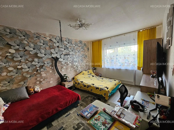 Apartament 3 camere, decomandat, parter, zona Șagului, Timișoara — fotografia 2